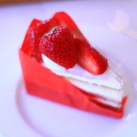 紅ほっぺ苺のスペシャルタルト